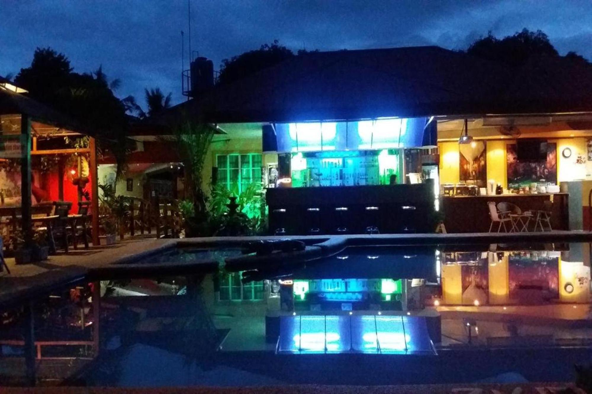 Citadel Bed&Breakfast Puerto Princesa Exterior foto