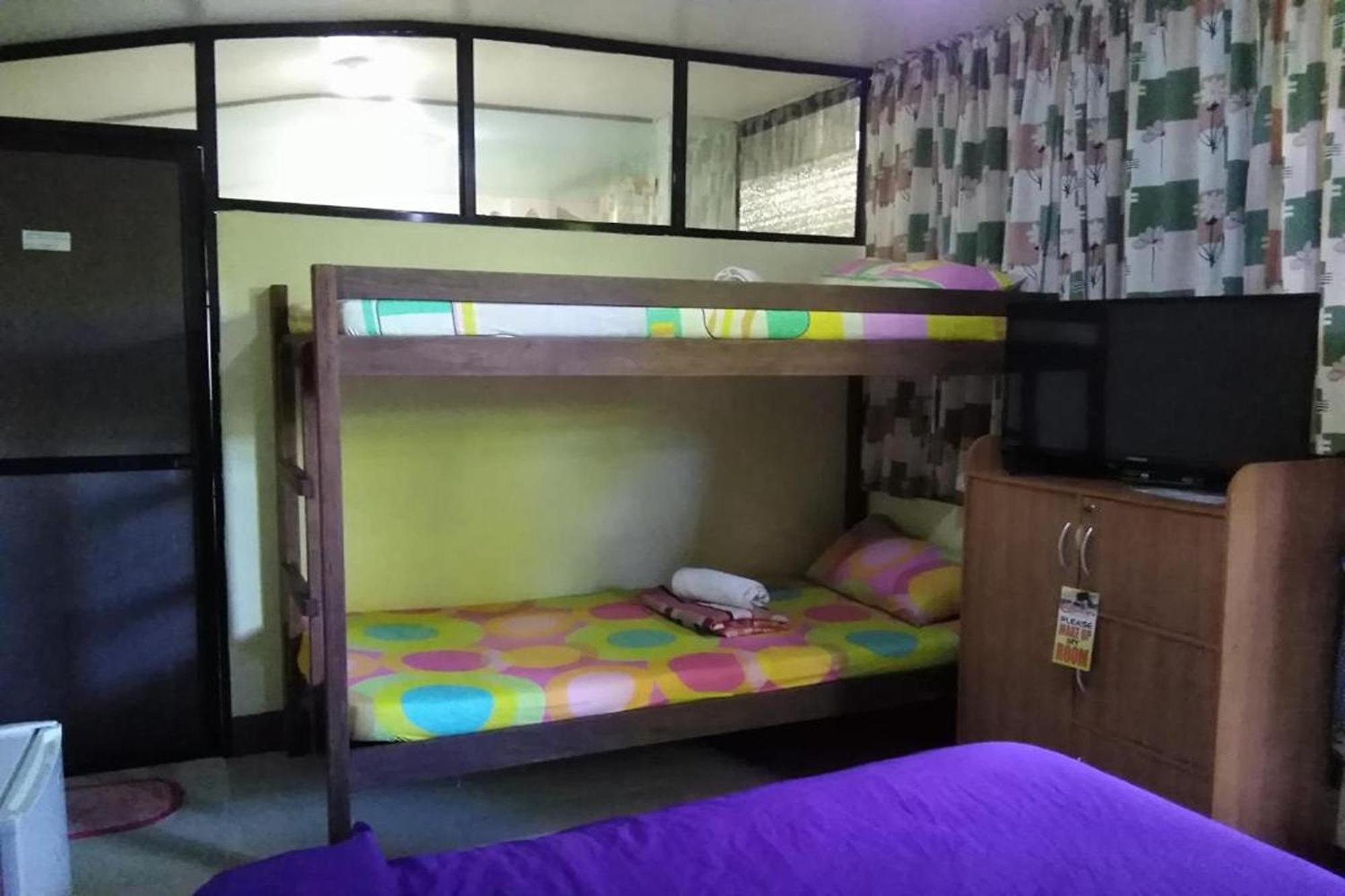 Citadel Bed&Breakfast Puerto Princesa Exterior foto