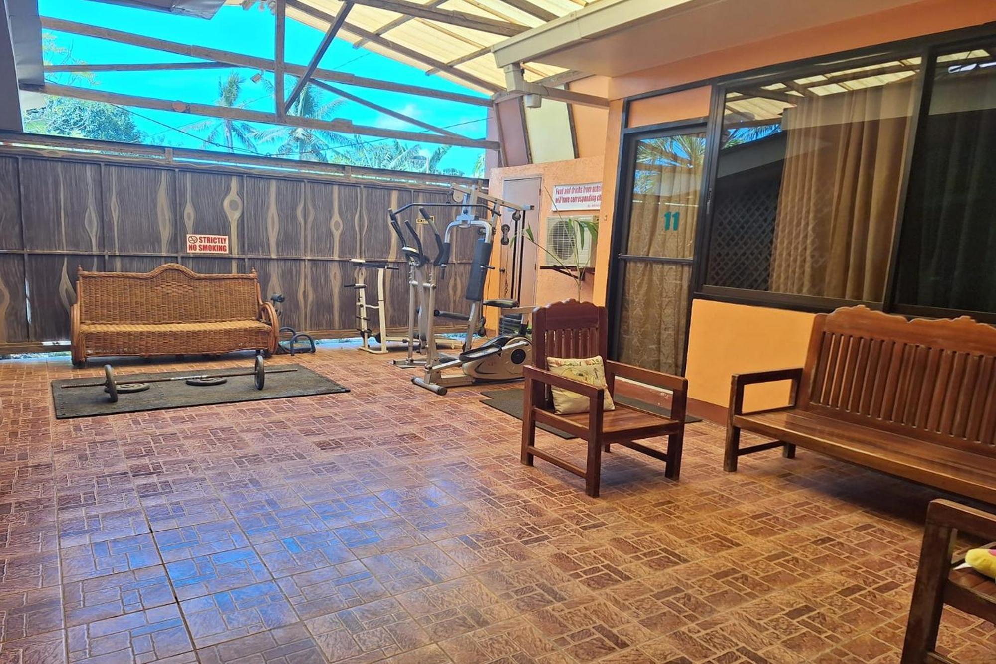 Citadel Bed&Breakfast Puerto Princesa Exterior foto