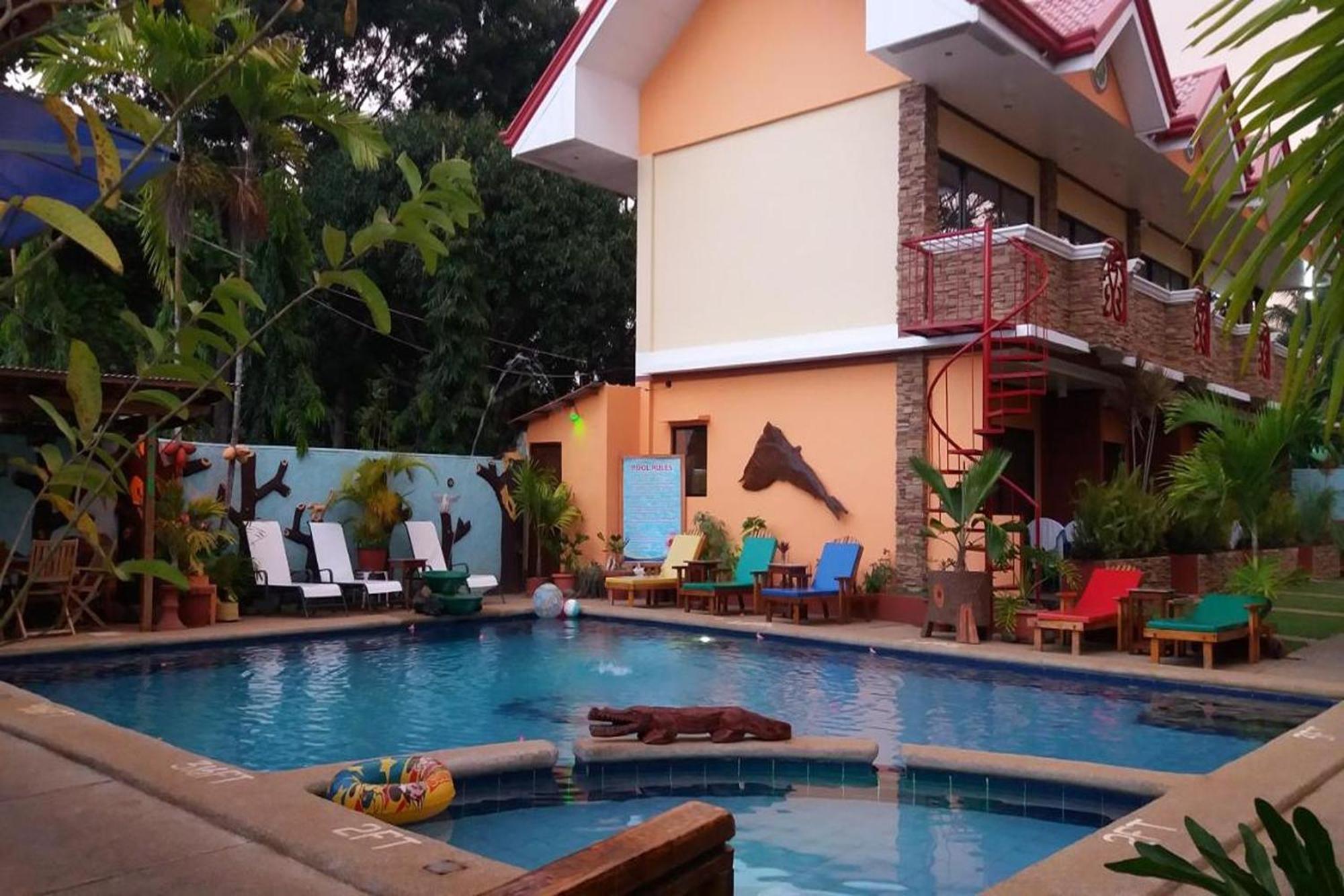 Citadel Bed&Breakfast Puerto Princesa Exterior foto