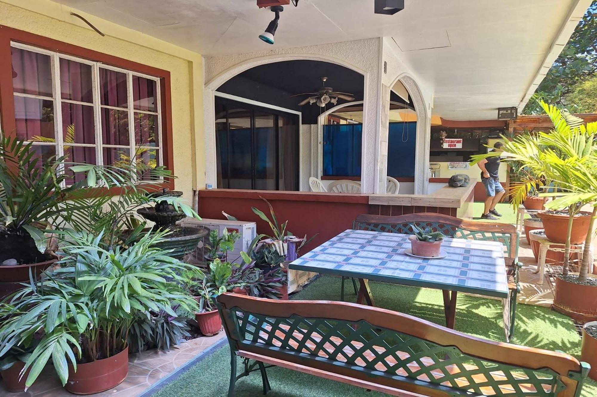 Citadel Bed&Breakfast Puerto Princesa Exterior foto